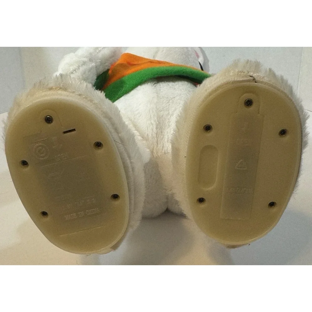 Gemmy Hip‎ Hop White Easter Bunny NWT Singing Dancing Plush Rabbit W/ Sunglasses